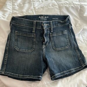 Ariat perfect rise boyfriend style jean shorts